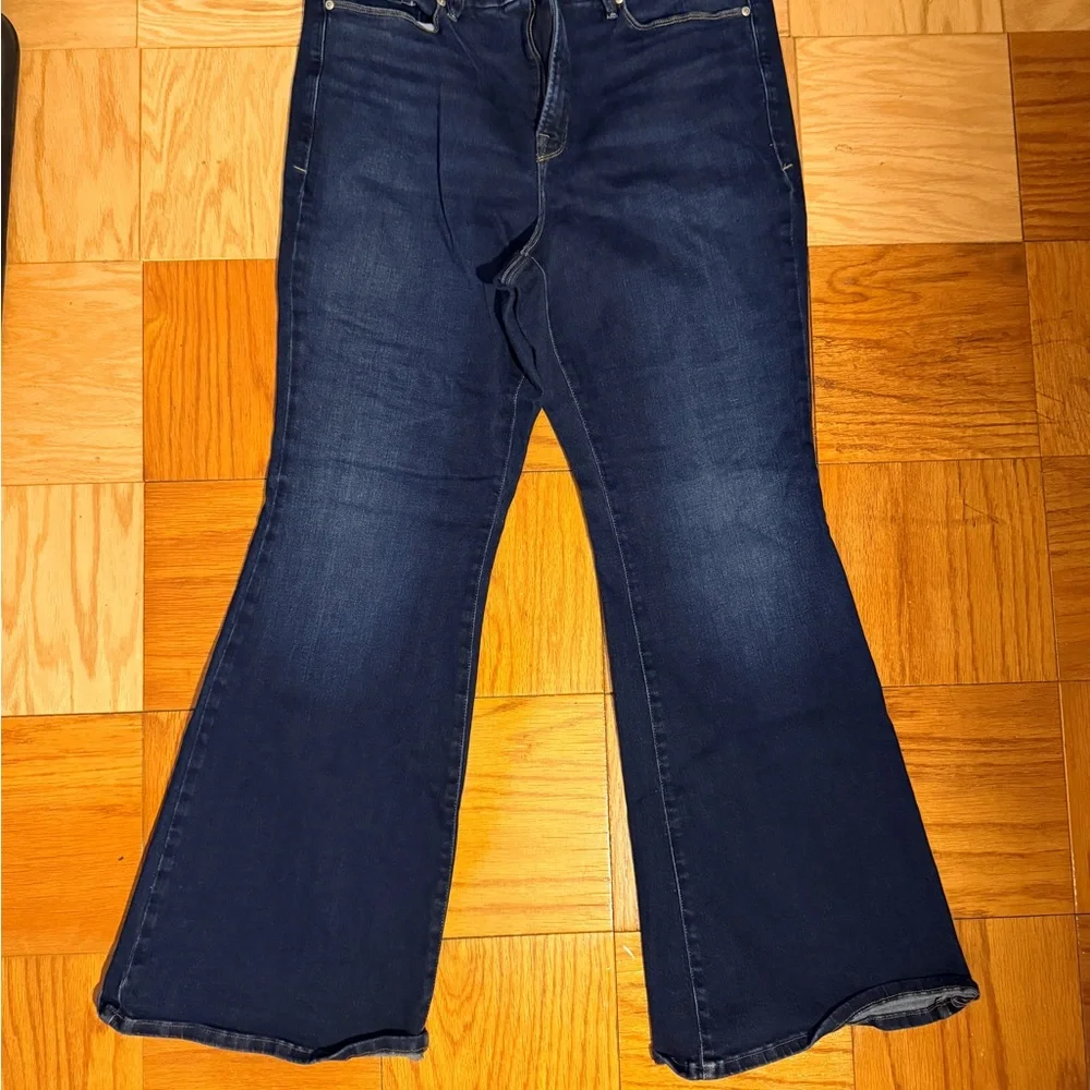 Good American DOLLY JOLEANS FLARE JEANS | INDIGO1020 - Picture 1 of 4